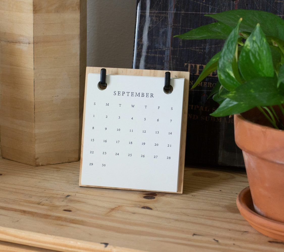 How long does a lease contract of housing last?